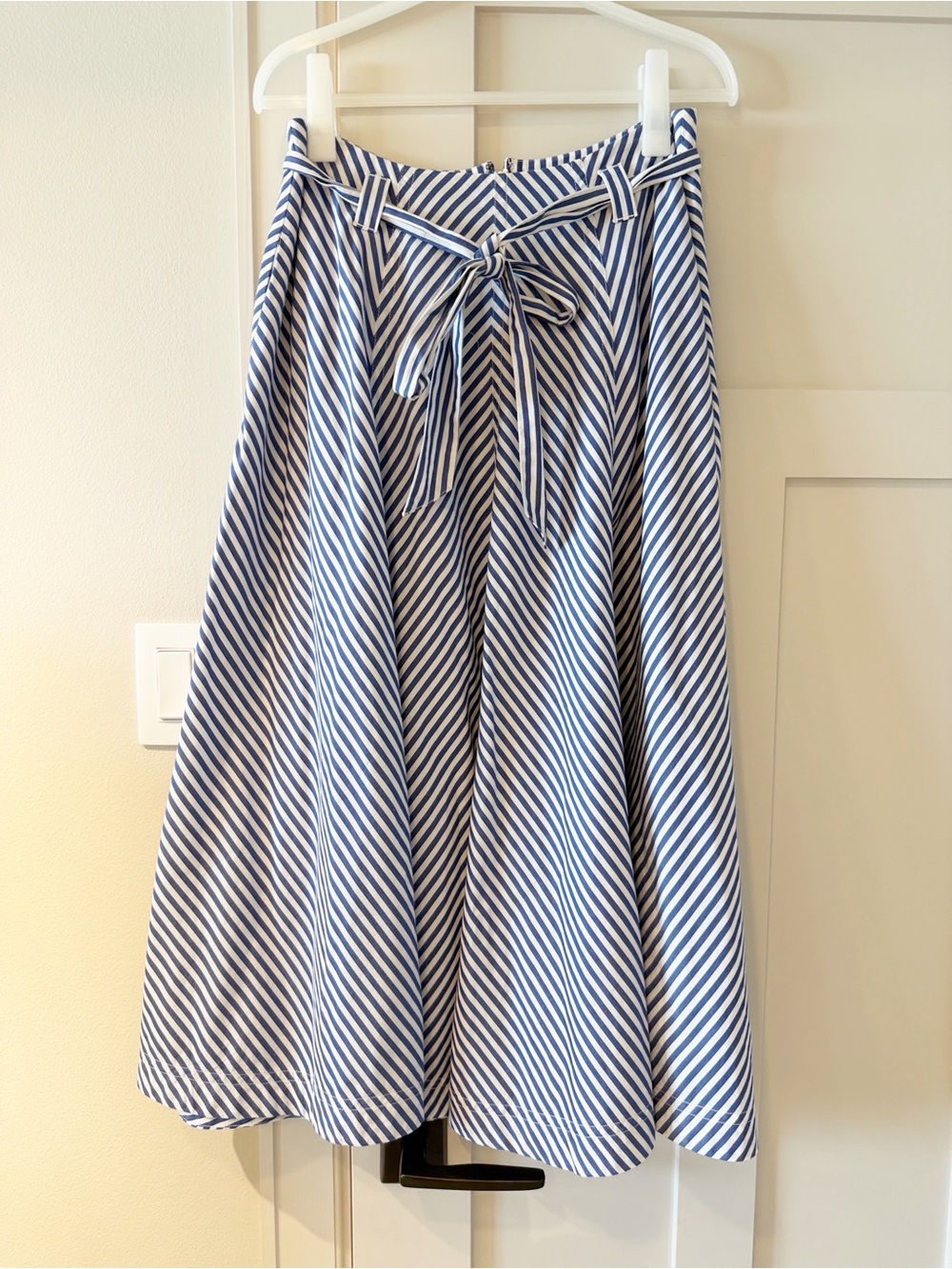 Madewell Poplin Striped Flared Midi Skirt - Picture 3 of 11